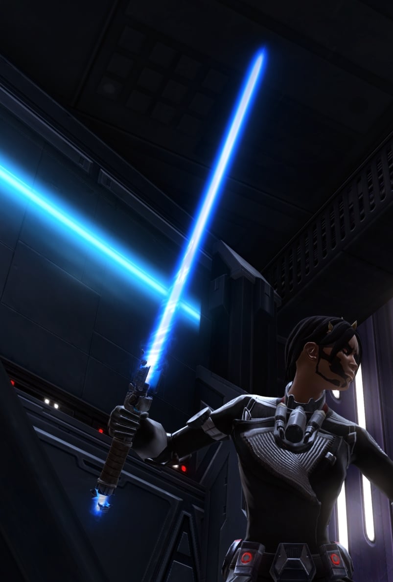 SWTOR Fractured Ashla Lightsaber Review