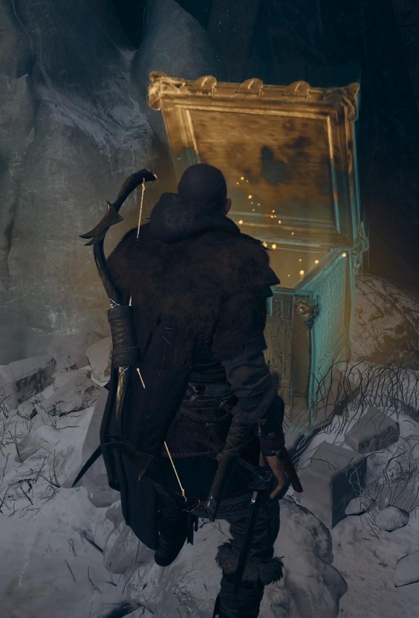 Opening a chest with armor piece in Tombs of the Fallen