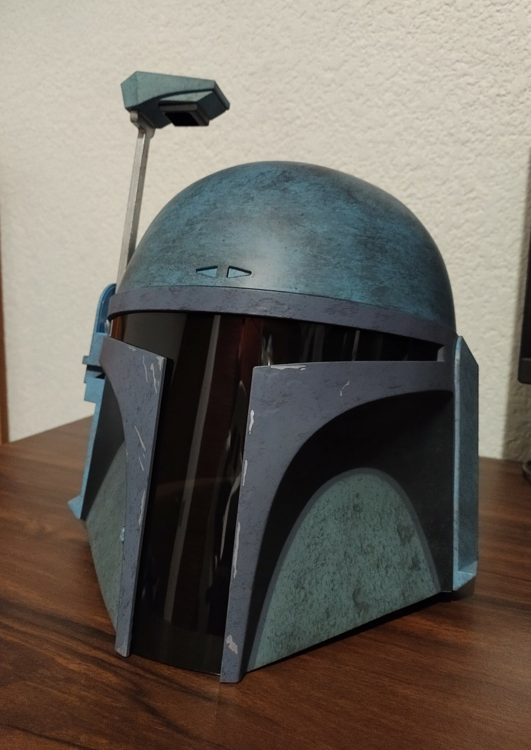 Black Series Star Wars Death Watch Mandalorian Helmet review - item preview in full size
