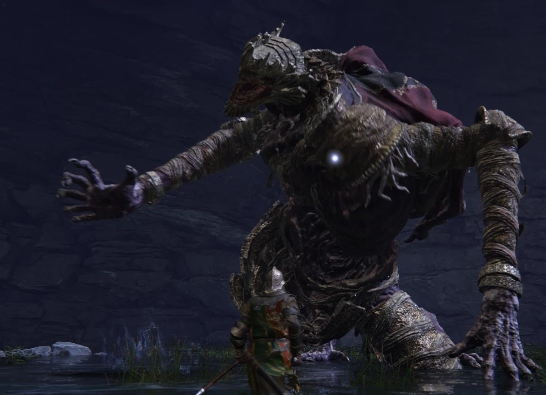 Dragonkin Soldier - slams and swipes attacks