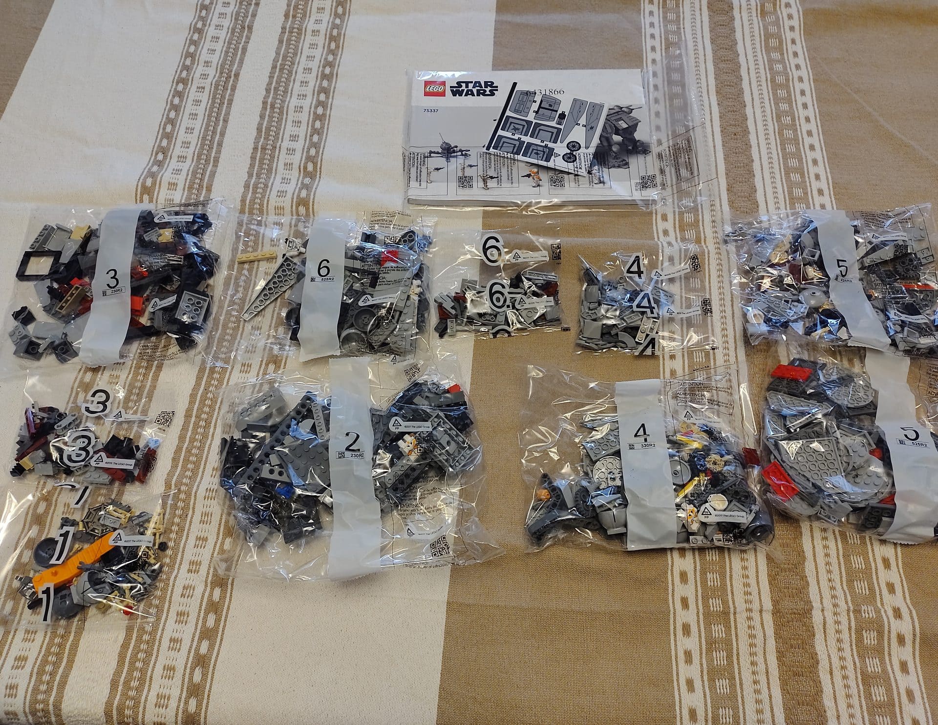 LEGO Star Wars AT-TE Review - the bags unopened