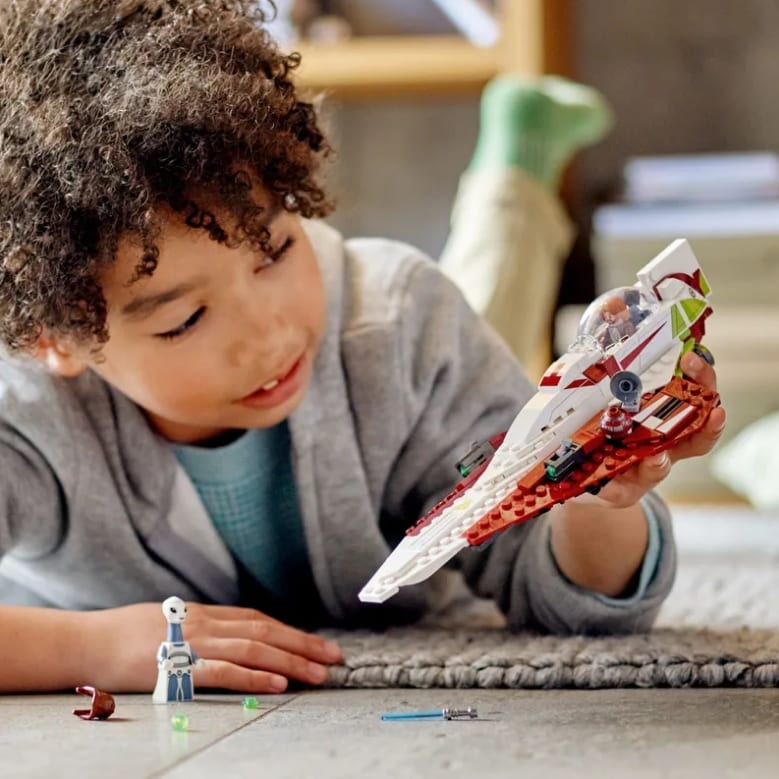 Obi-Wan Kenobi's Jedi Starfighter LEGO Set