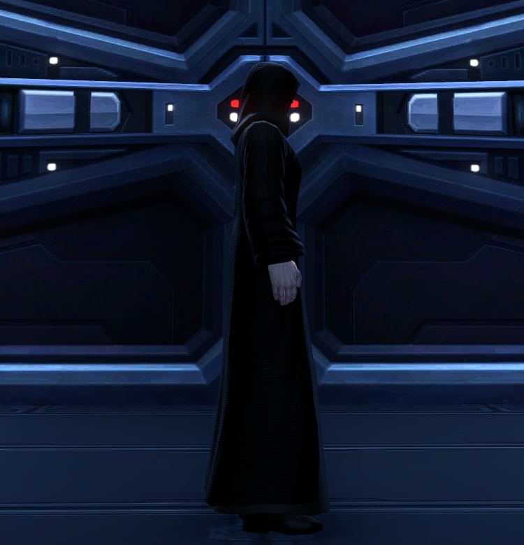 SWTOR Emperor Palpatine Outfit - Right