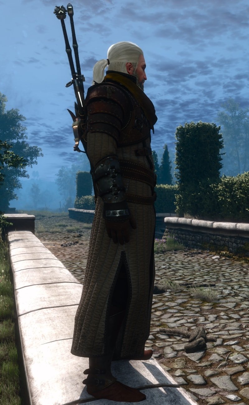 The Witcher 3 Superior Ursine witcher gear overview (Bear School set) - Right