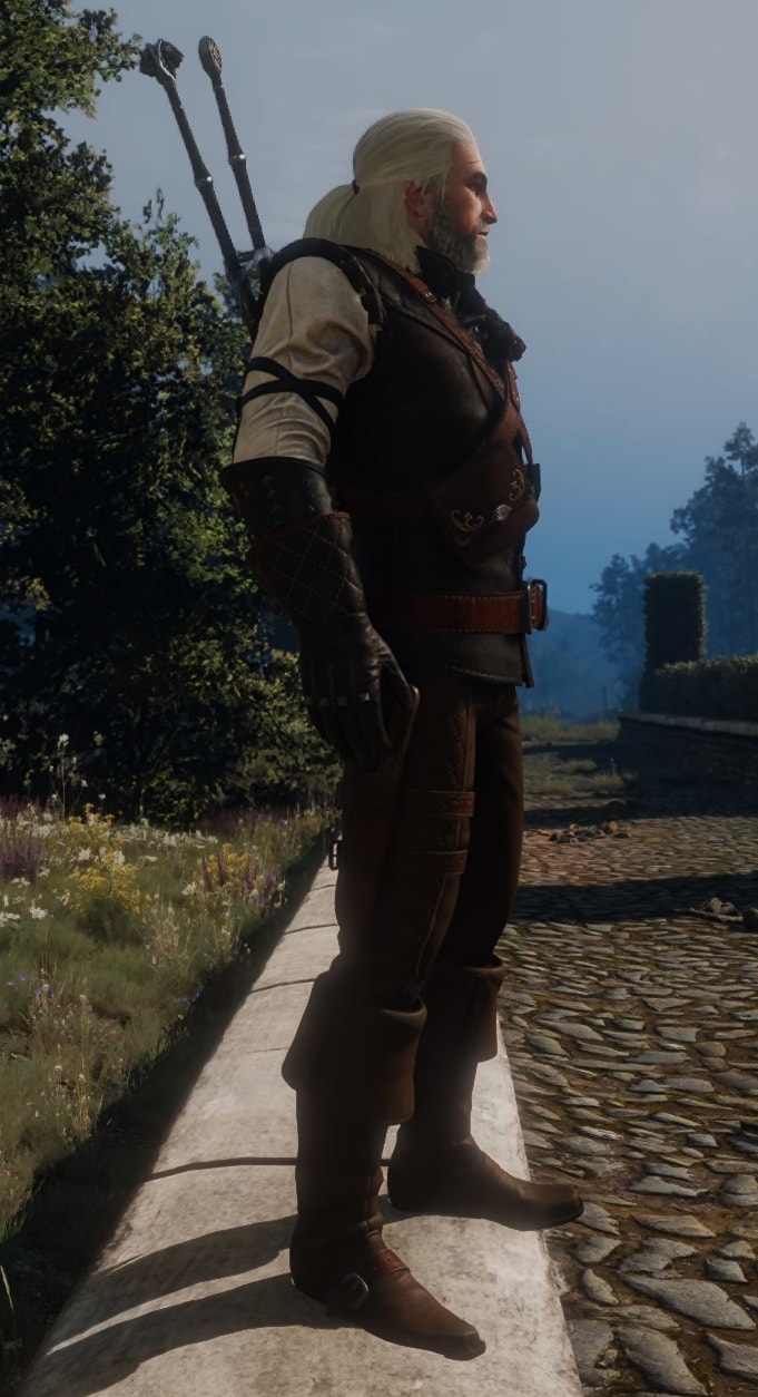 The Witcher 3 Manticore Gear Overview - Right