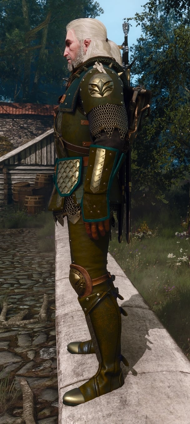 Grandmaster Griffin Gear Set - Left