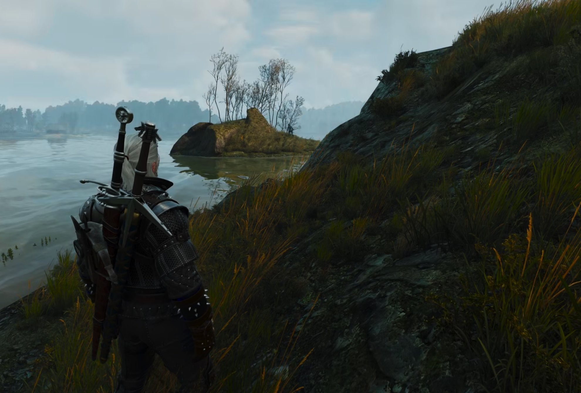 Mastercrafted Ursine Silver Sword diagram location