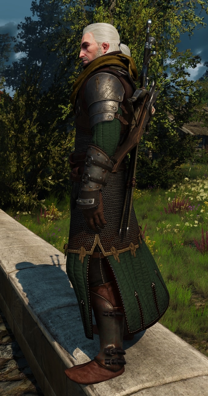 Witcher 3 Bear School Mastercrafted Ursine Gear Preview - Left