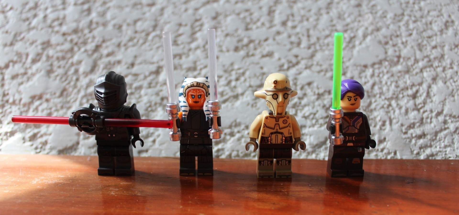 Star Wars LEGO Ahsoka Shuttle T-6 Review - All figures