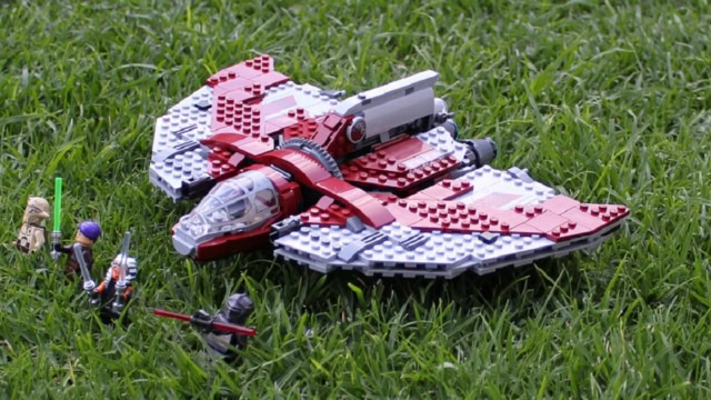 Star Wars LEGO Ahsoka Shuttle T-6 Review Featured