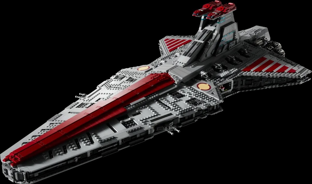 UCS Venator-Class Republic Attack Cruiser Preview