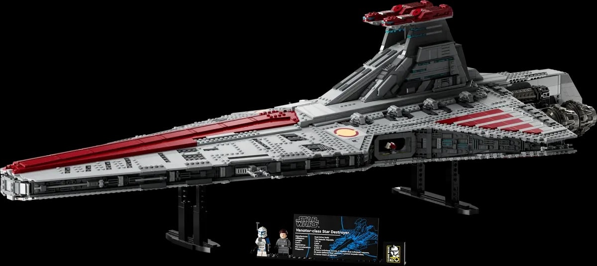 UCS Venator-Class Republic Attack Cruiser Preview