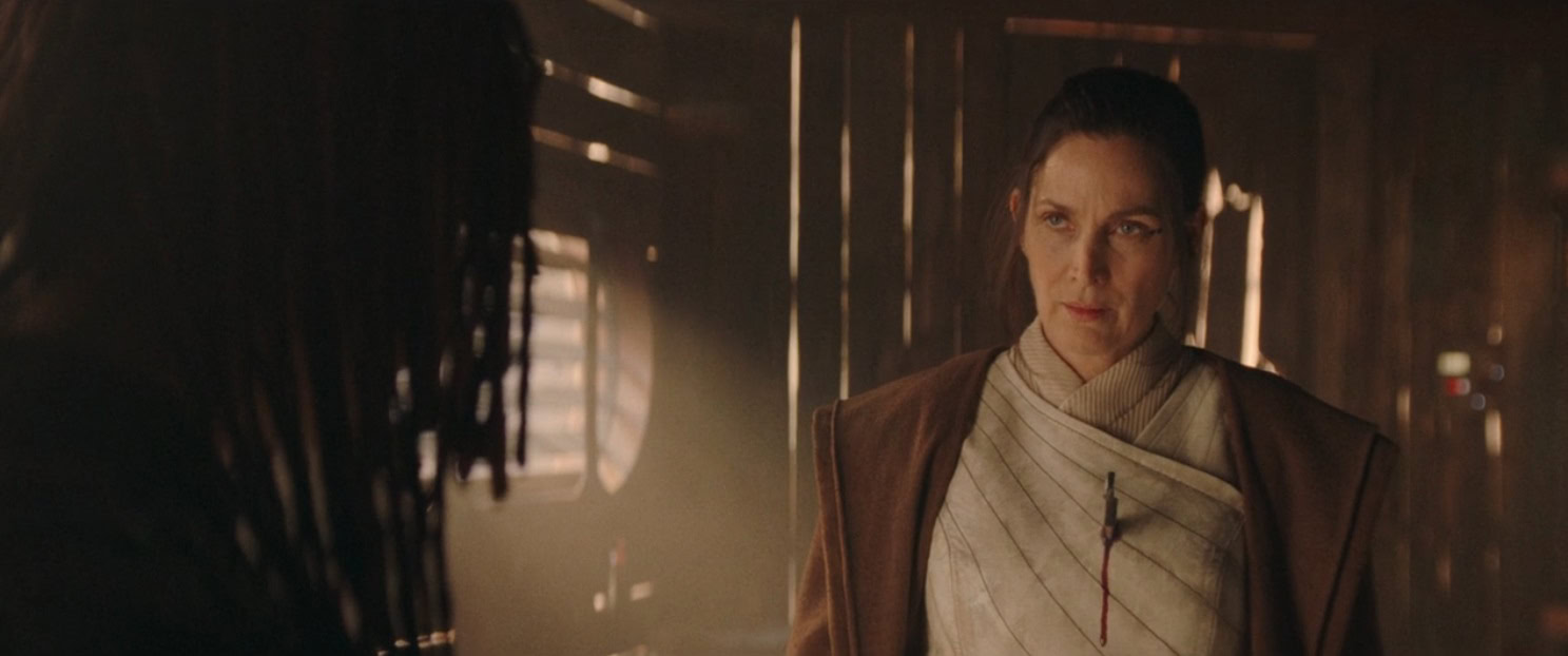 Master Indara fighting Mae in Star Wars The Acolyte's first episode