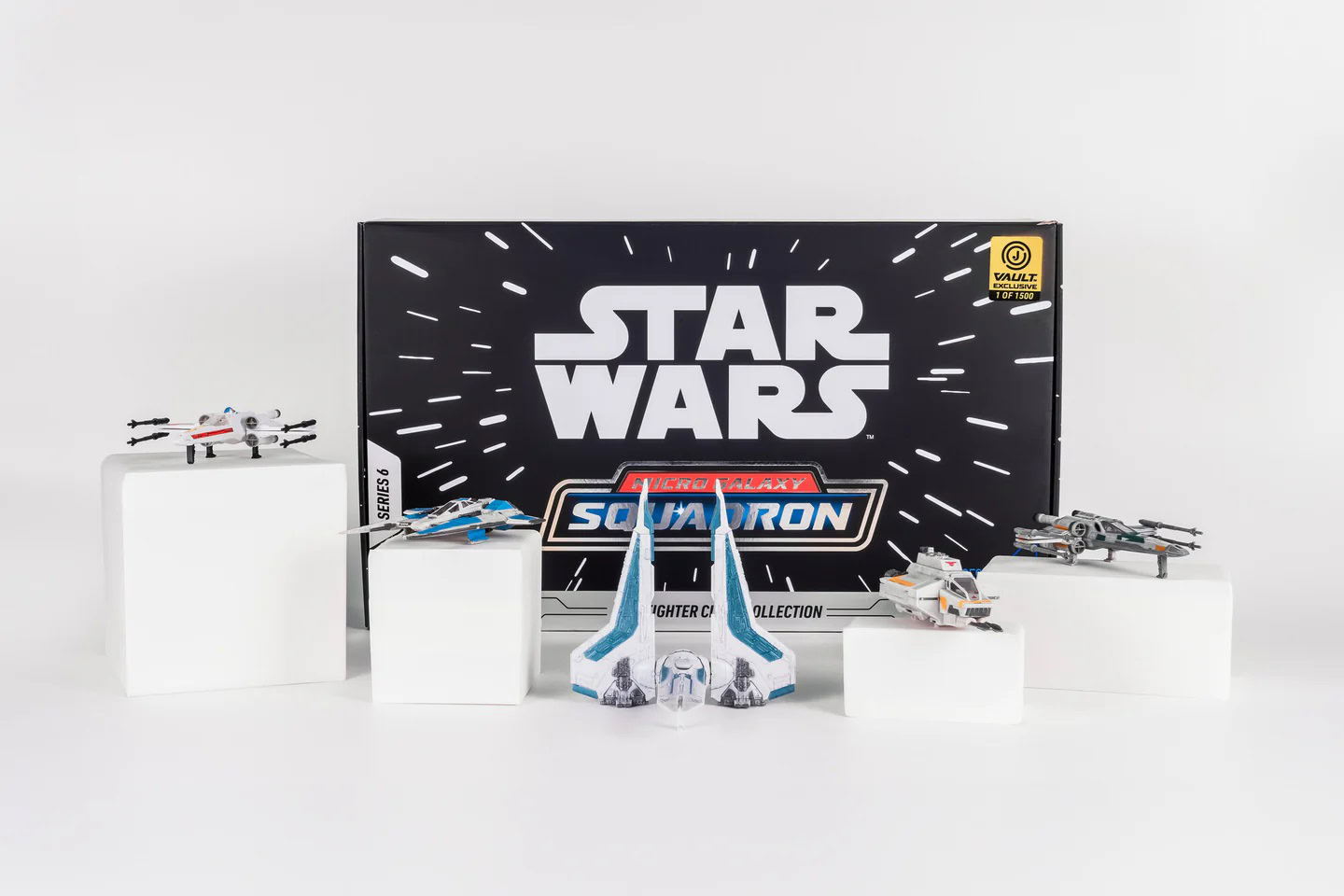 MGS Series 6 Starfighter Class Jazwares Vault