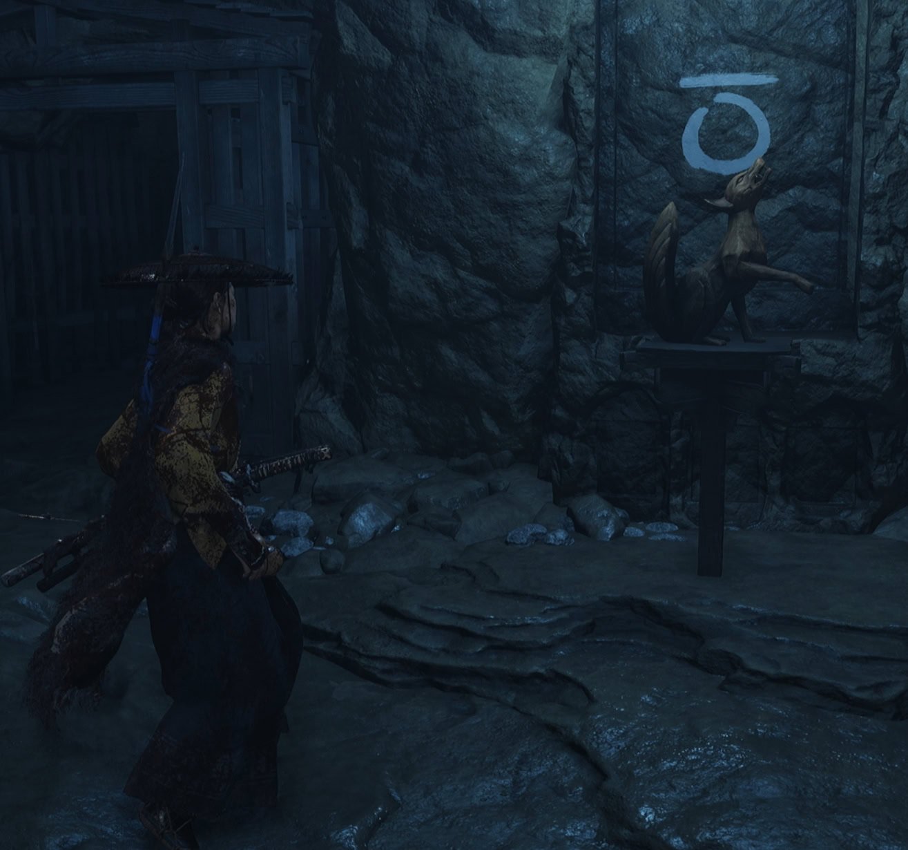 Secret Tunnel Right Statue High