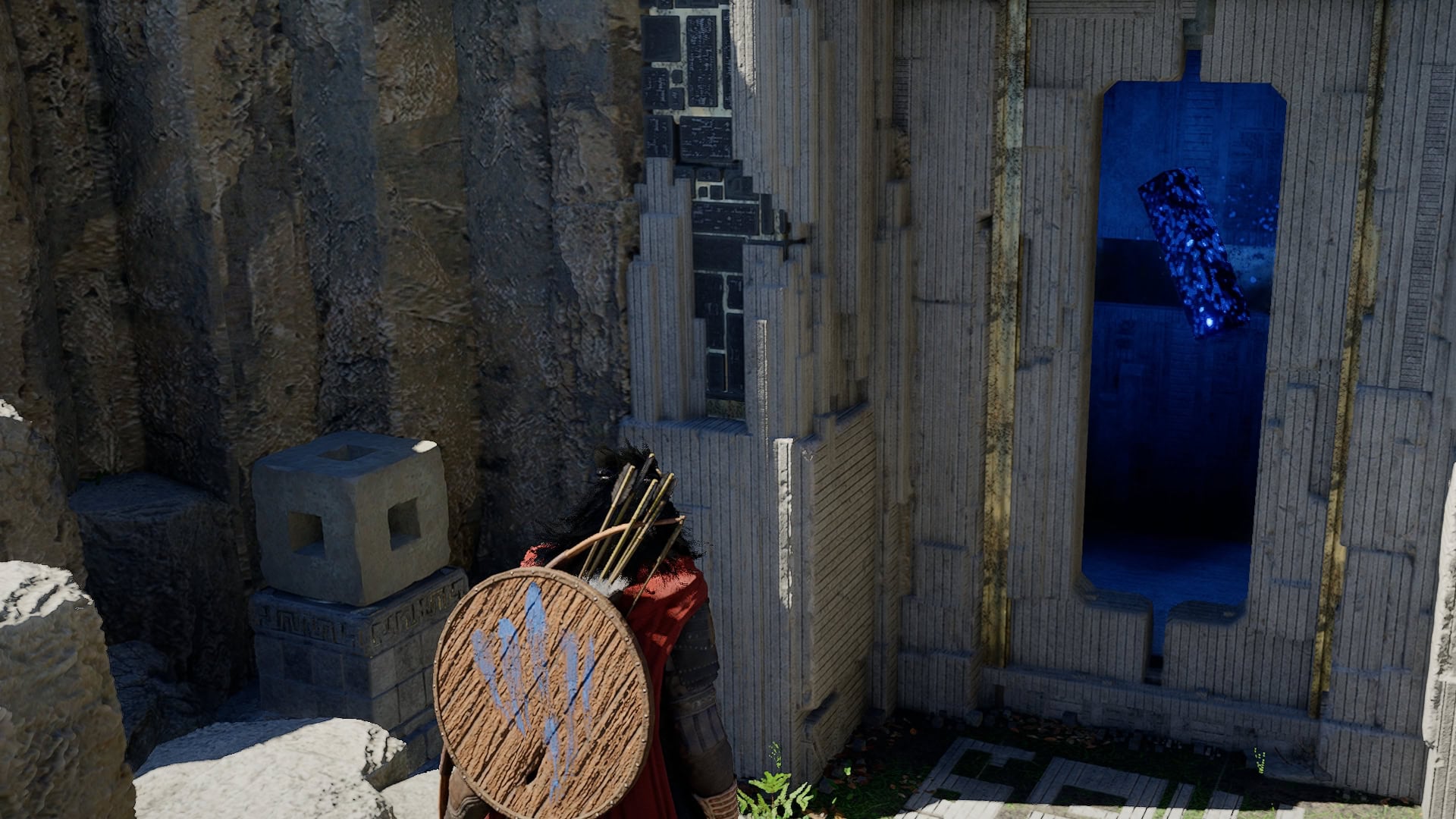 The first trapped power source