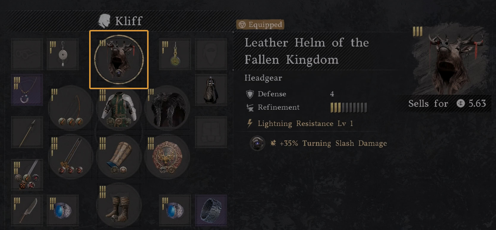 Headgear slot UI in Crimson Desert