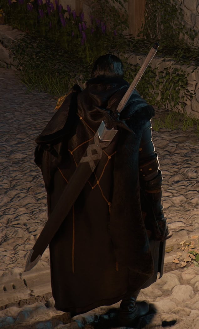 Weapon Sheathed, sheath visible